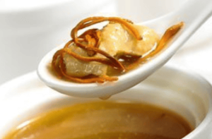 女人吃冬蟲夏草的好處？