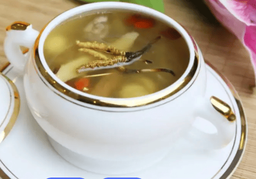 女人吃冬蟲夏草的好處與注意事項